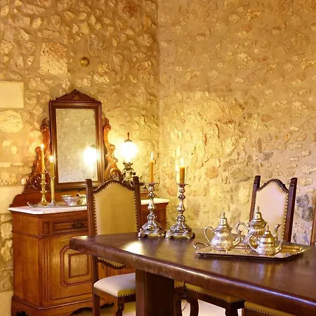 Casa Dell' Aristea Pensión